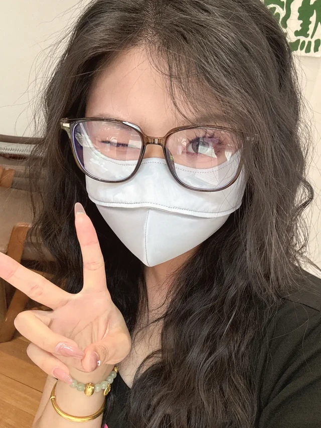 啊啊这个防晒口罩我真后悔没有早点买！！