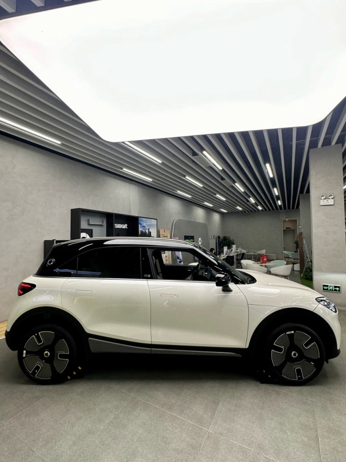 智马达新能源车