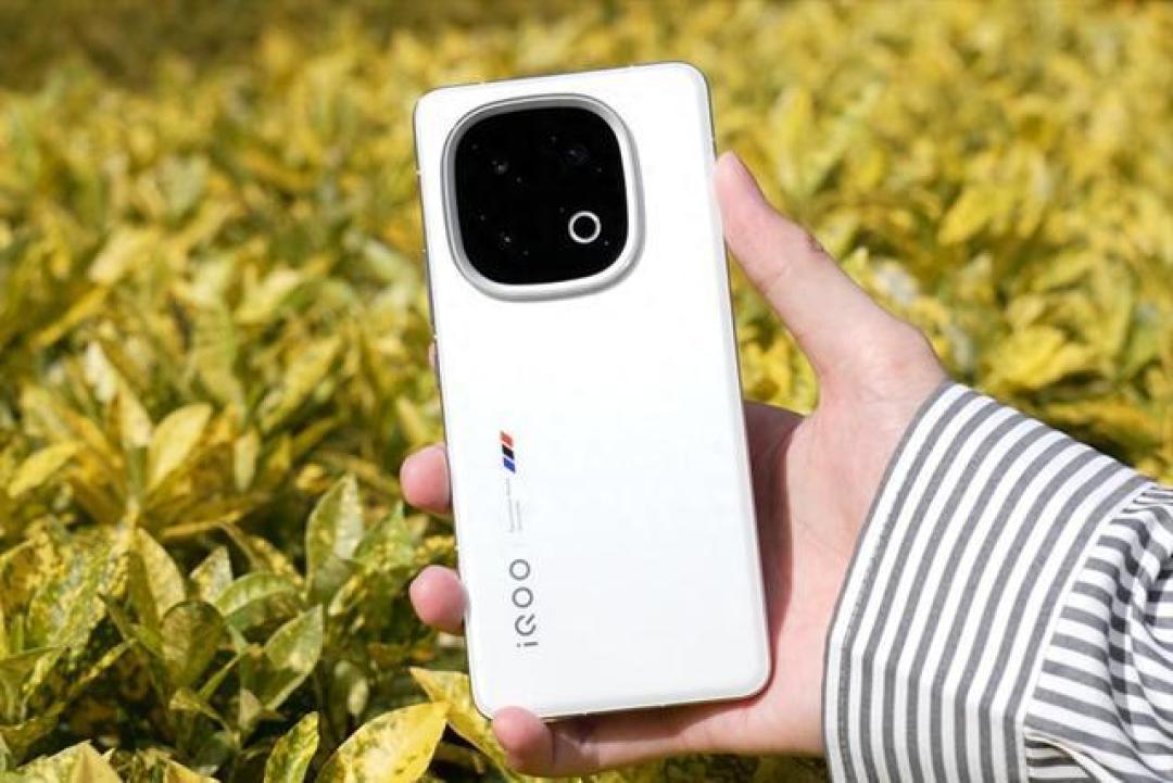 从iQOO 13、一加13到小米 15,超高性价比16G+512G大内存手机推荐