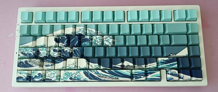 迈从G75Pro：99三模成品卷王，细节难保，差点亮瞎我的钛金眼！