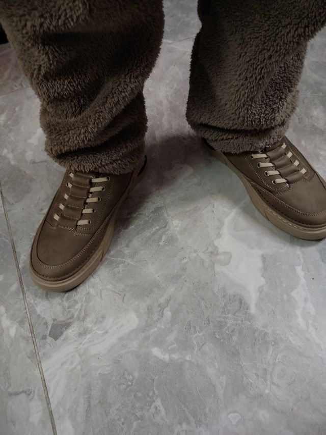 百丽男士复古鞋，潮流必备单品