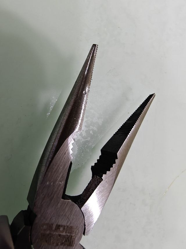 2块钱的钳子，品质不错