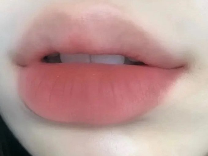 香奈儿唇彩唇蜜