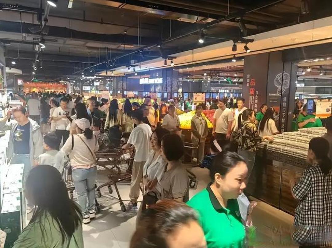 代购年入百万:胖东来超市的热潮与困惑