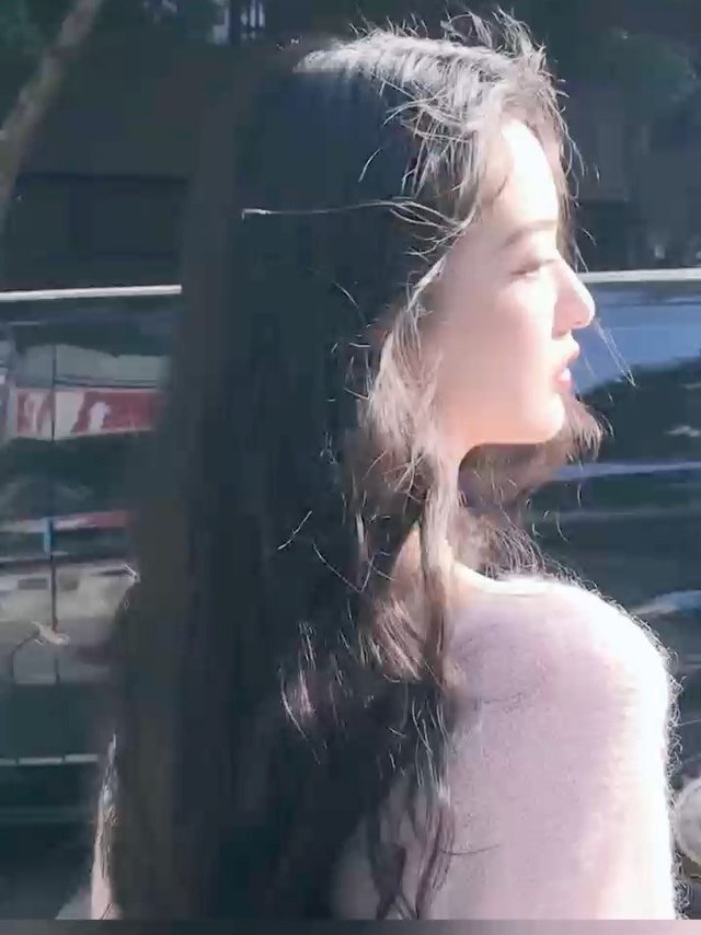 💎莫桑石与纯银的璀璨邂逅，点亮你的优雅风华💍