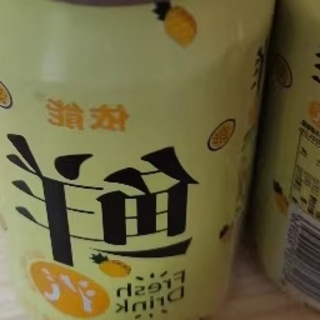 依能百香果凤梨味苏打水