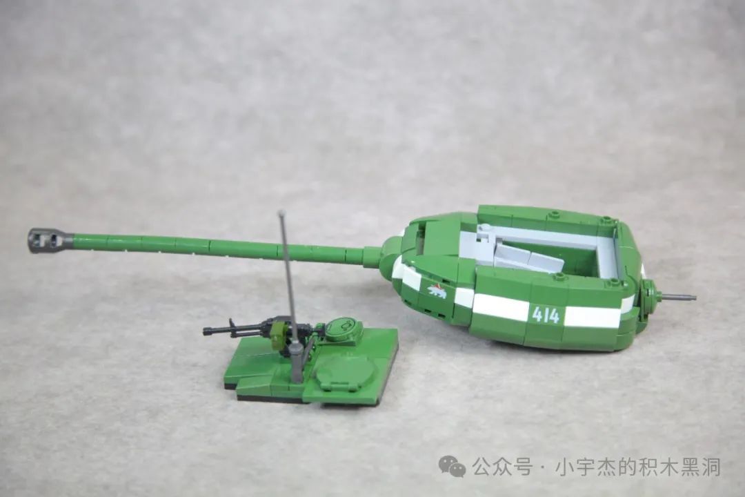 【小雨姐评测】全冠QUANGUAN 100249 IS-2重型坦克1944型IS-2 Heavy Tank Model 1944