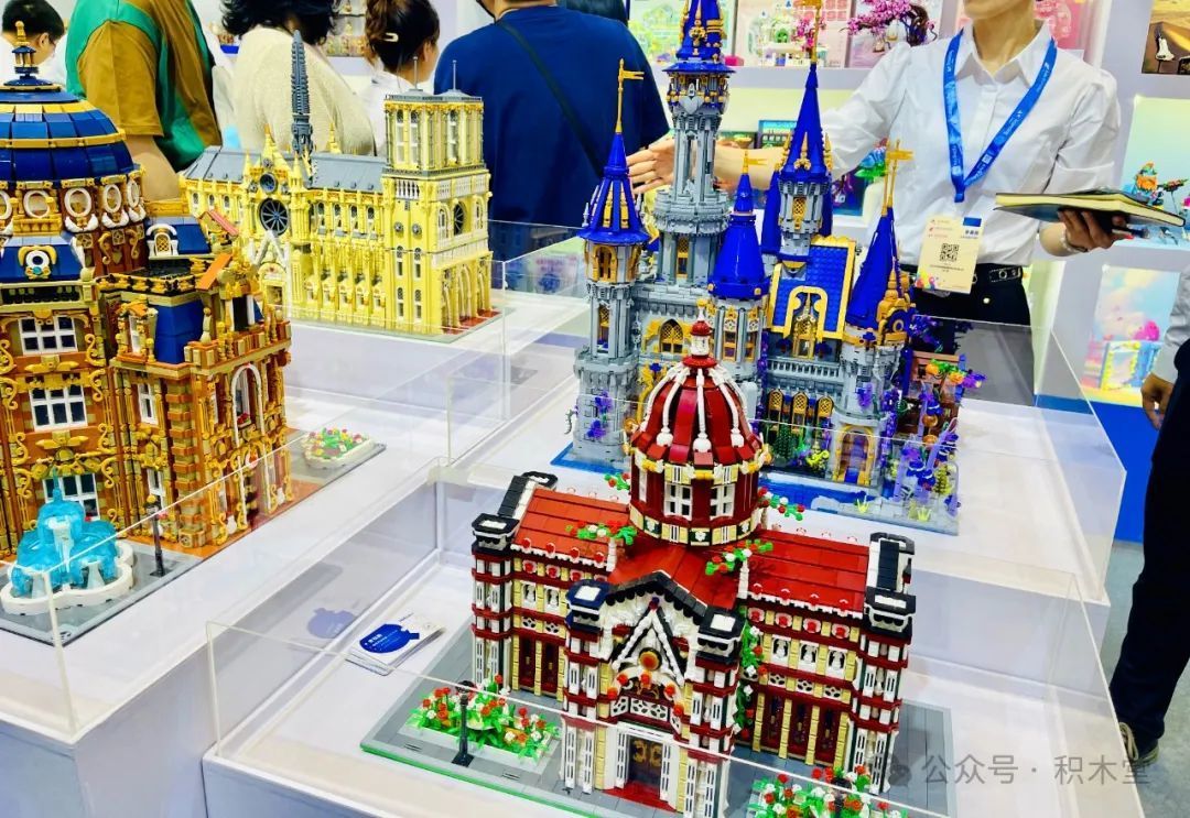 【游记】3800字,230张图,Max带你游2024年第36届深圳玩具展之17号馆