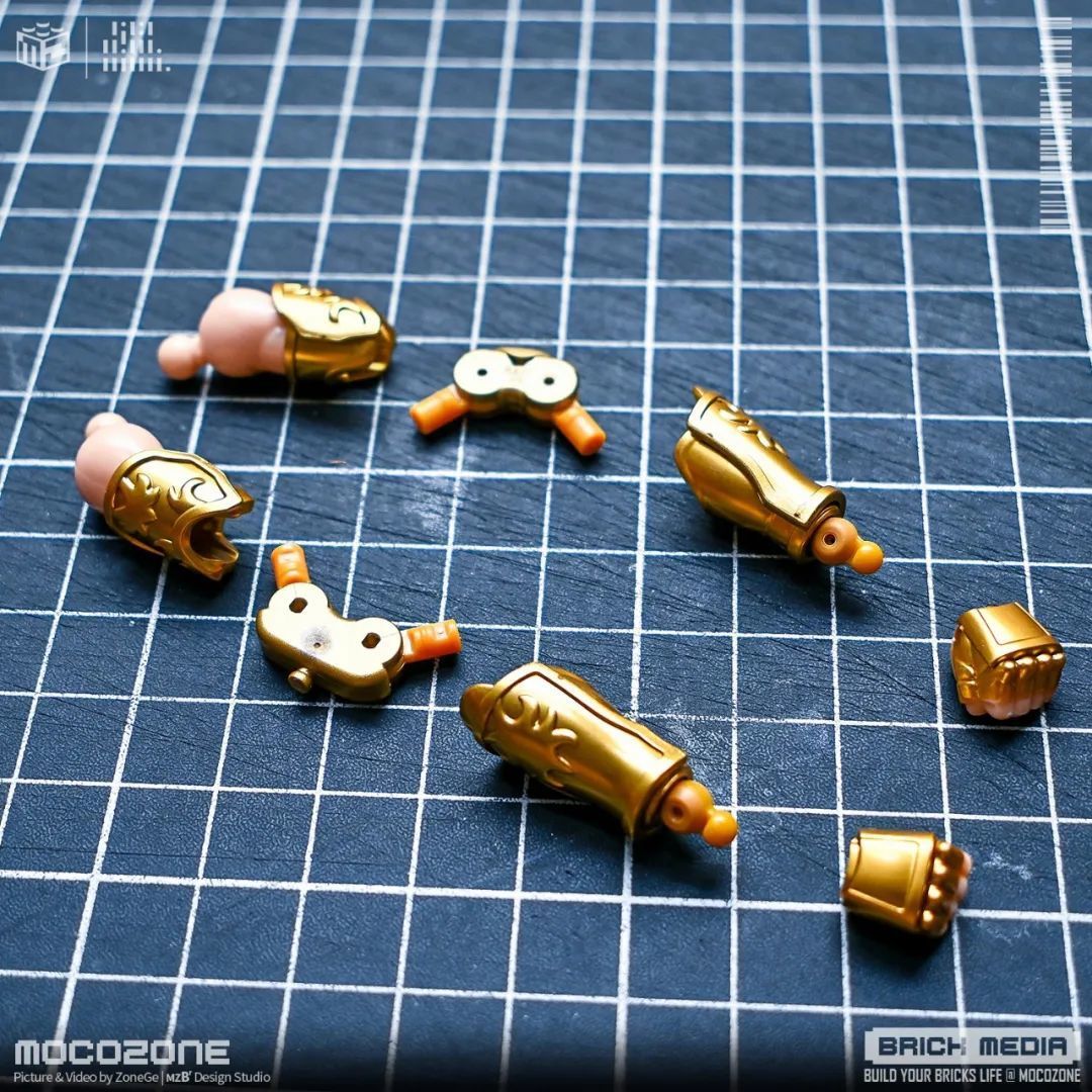 圣斗士黄金斗士！布鲁可积木人超越版再来重磅！