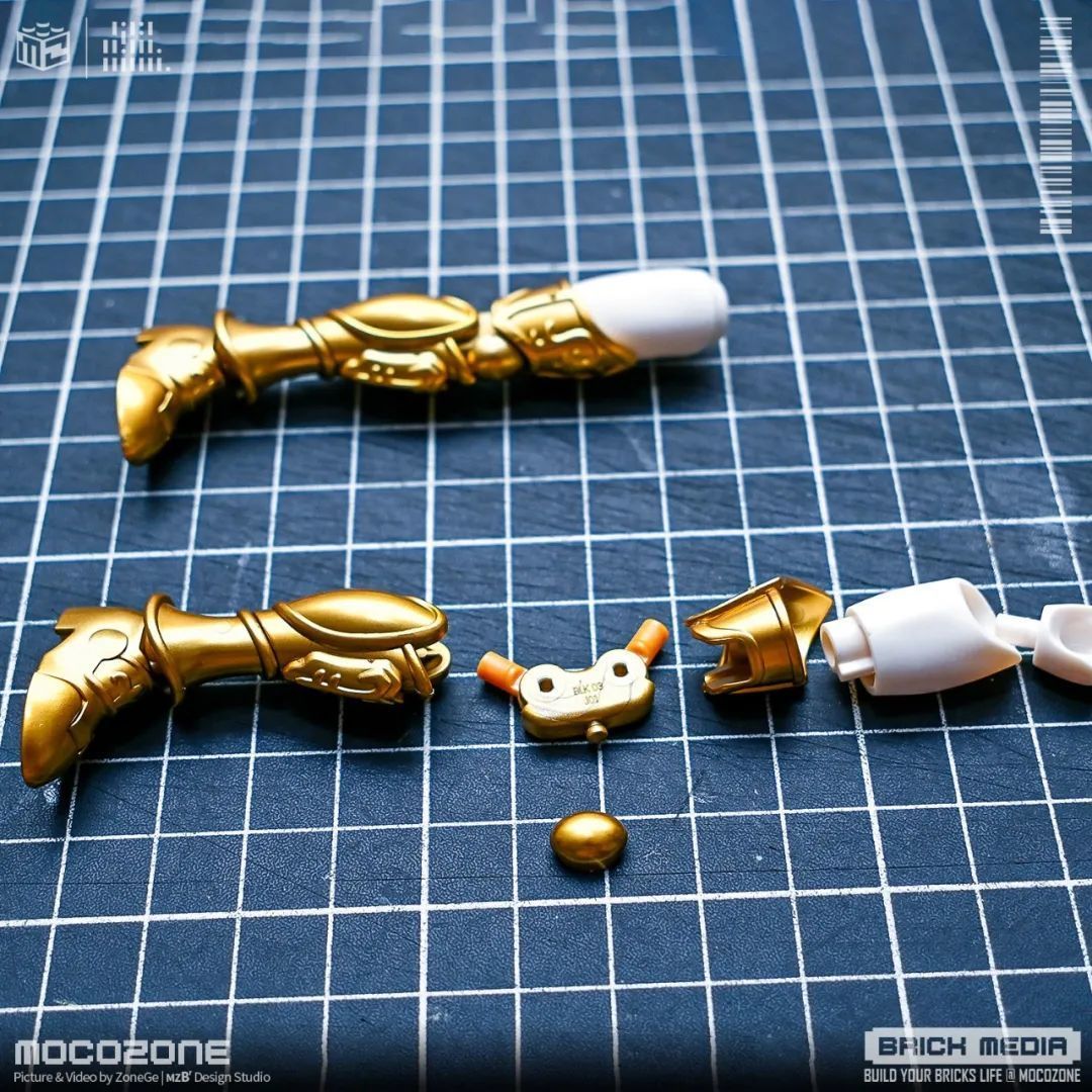 圣斗士黄金斗士！布鲁可积木人超越版再来重磅！