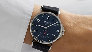 探索NOMOS Ahoi Neomatik 38 DATE ATLANTIC腕表的精湛设计与功能