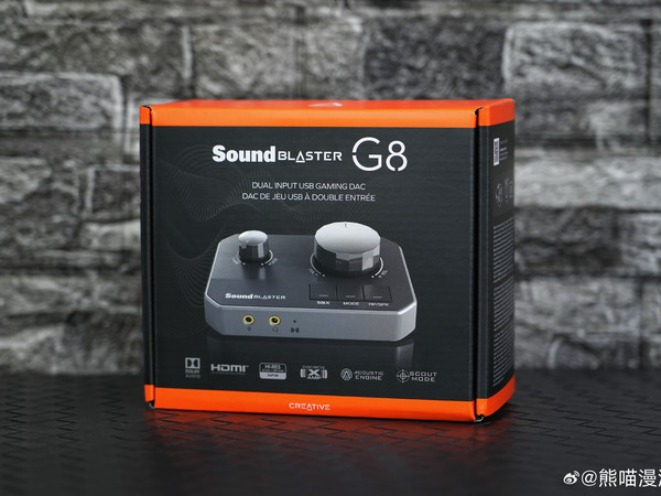 开箱Creative创新科技家的G8外置电竞/HiFi声卡SOUND BLASTER G8是CREATIVE首款具有双USB-C输入和混音功能的DAC，可同时从两个USB设备串流音频，体验无缝连接和令