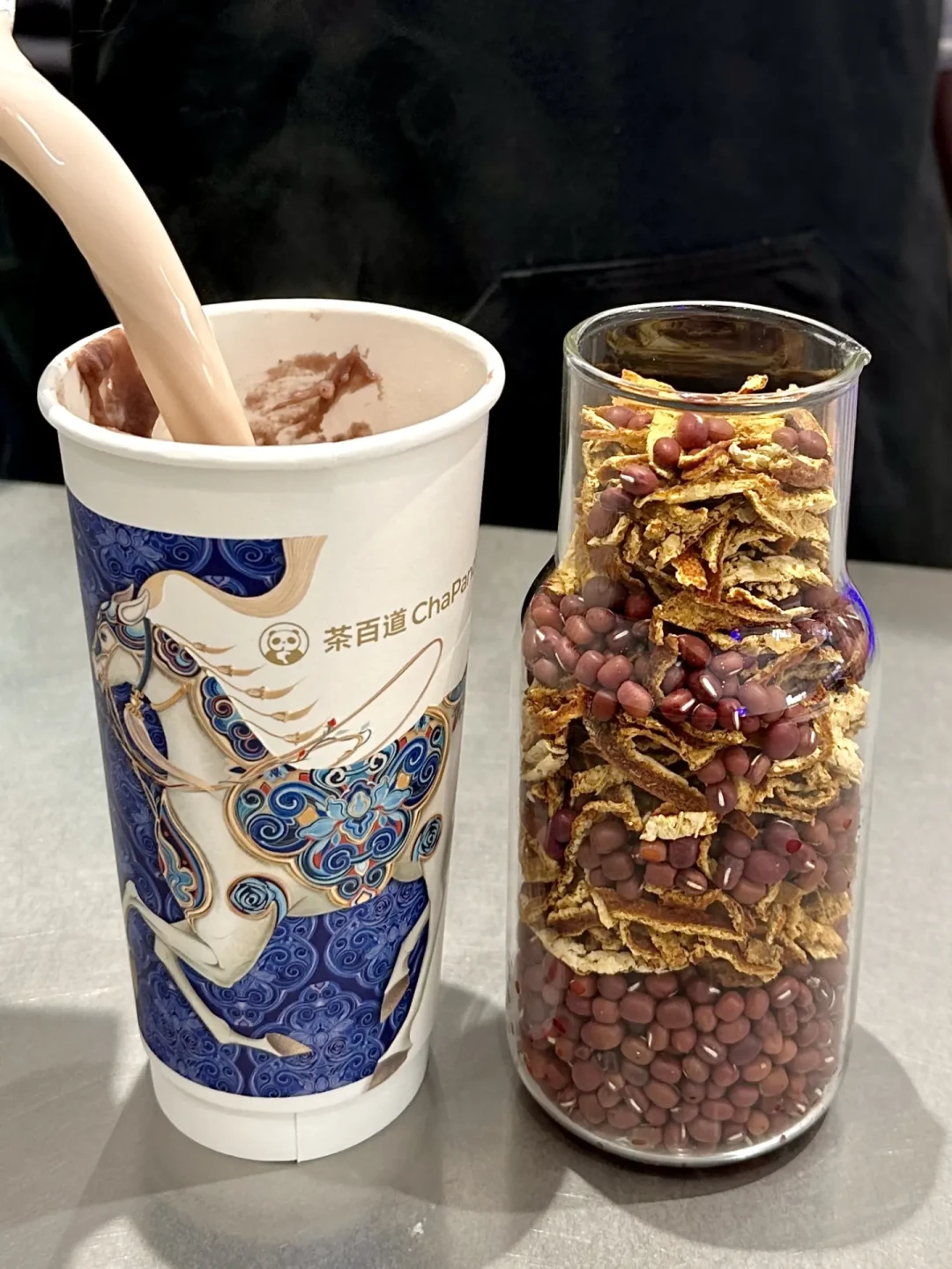 茶百道新品宫廷普洱系列发布 引领茶饮市场新风潮