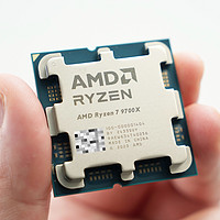 年底装机CPU性价比天花板，AMD 9700X 装机实测真香警告⚠