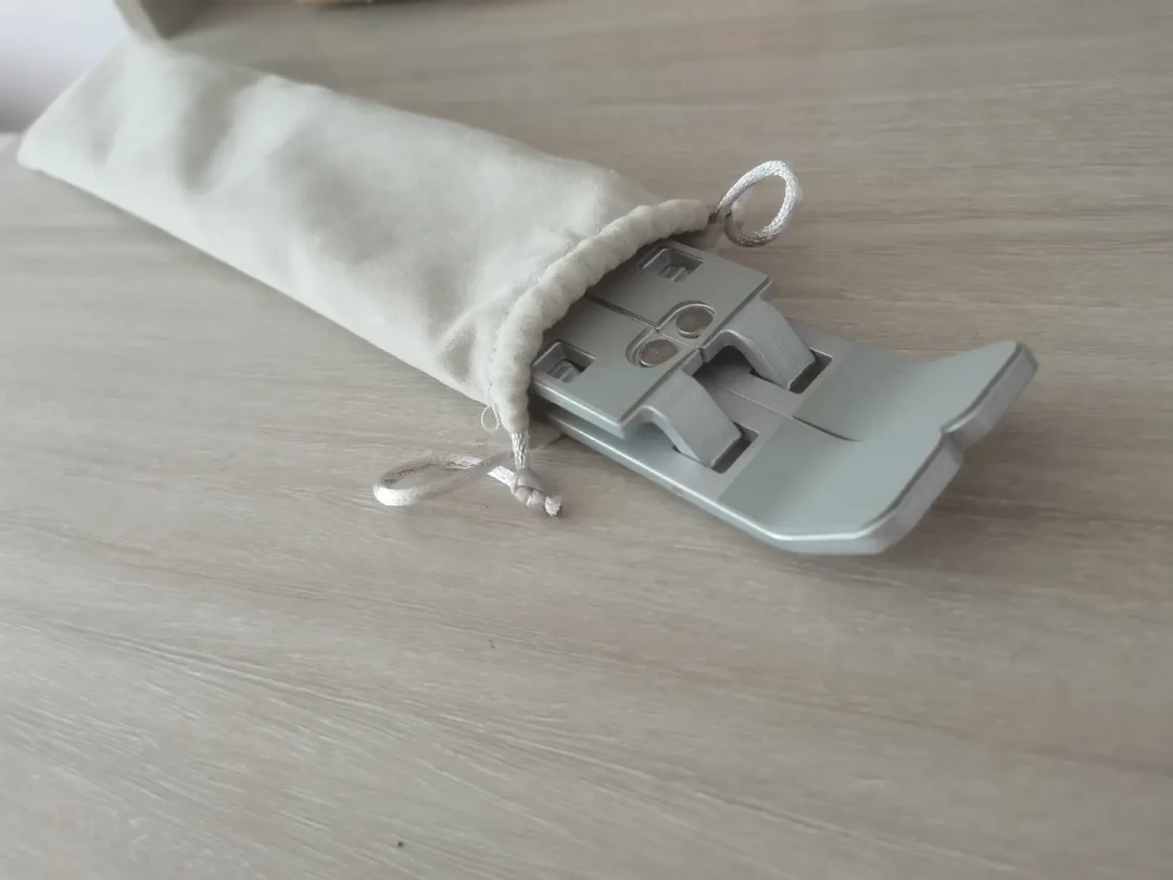 如何选择最适合的显示器支架提升工作效率与舒适度