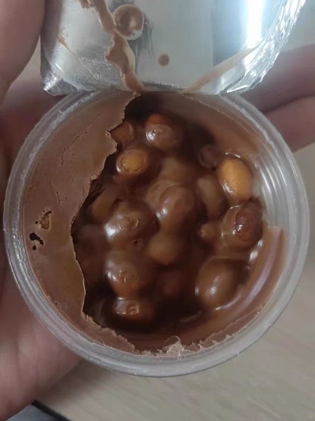 快乐就是把糖果塞满口袋