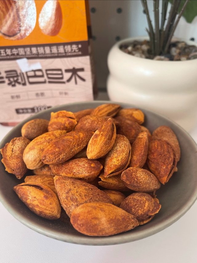 吃好吃的是我最感兴趣的事啦～
