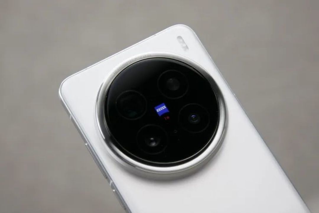 vivo X200 Pro mini详细解析:mini和Pro全都要