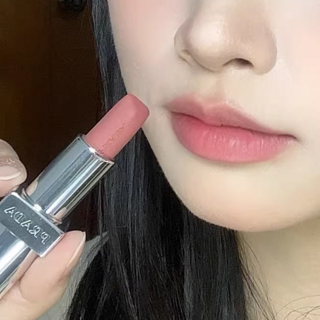 【心动礼物】PRADA限定口红礼盒，双唇间的奢华之选！💄