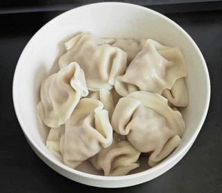 今天冬至那就吃盘饺子🥟吧！大家吃了没？