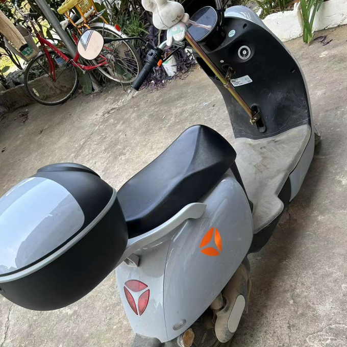 雅迪电动车整车