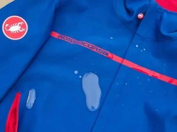 三位专家表示，为什么“透气防水”服装只是神话！对骑行人意味着什么？