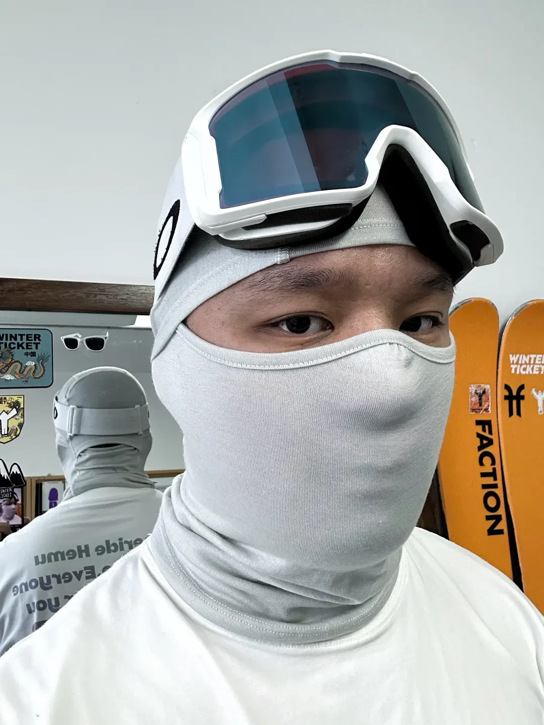 滑雪护脸推荐：多款优质透气保暖选择