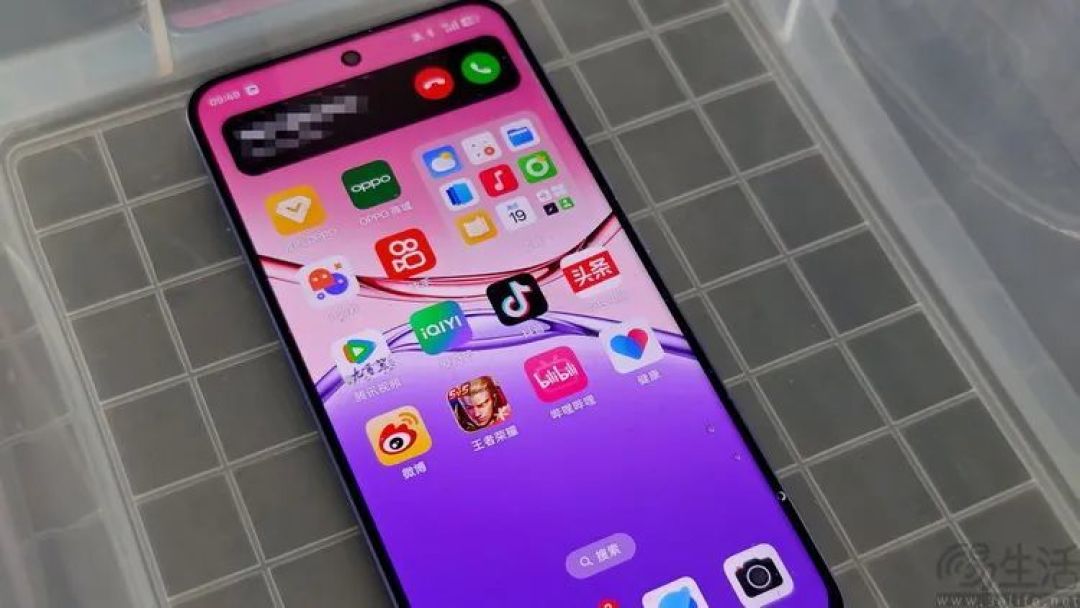 视频|又美又亲民的OPPO A5 Pro,革了“硬核三防机”的命