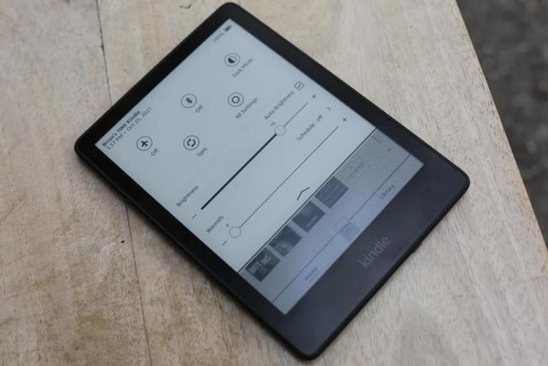 Kindle Colorsoft：彩色屏幕技术突破与阅读体验革新