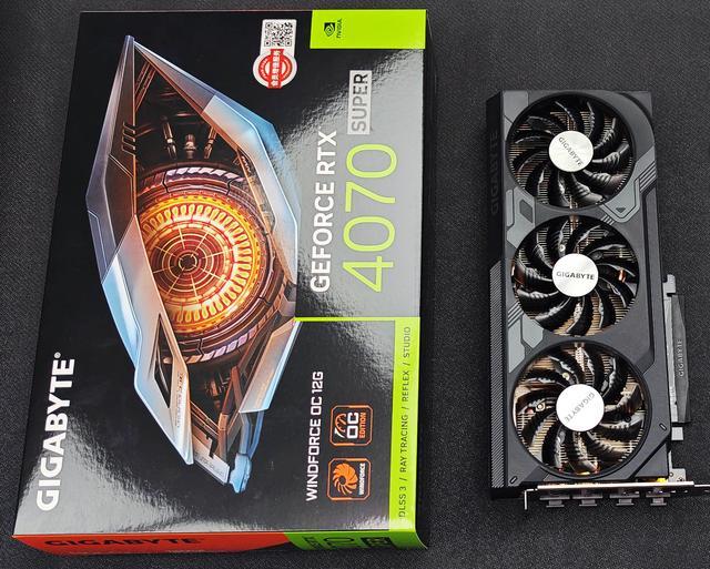 显卡选购指南：为什么RTX 4070 SUPER是比等待50系列更明智的选择