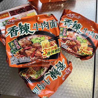 统一香辣牛肉面，舌尖热辣风暴