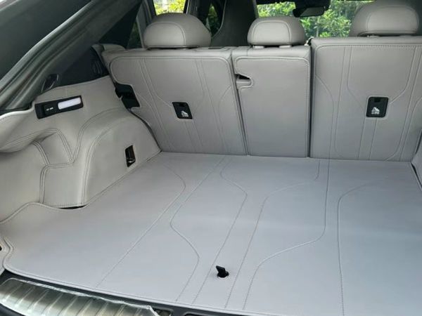 蔚来ec6后备箱大解密