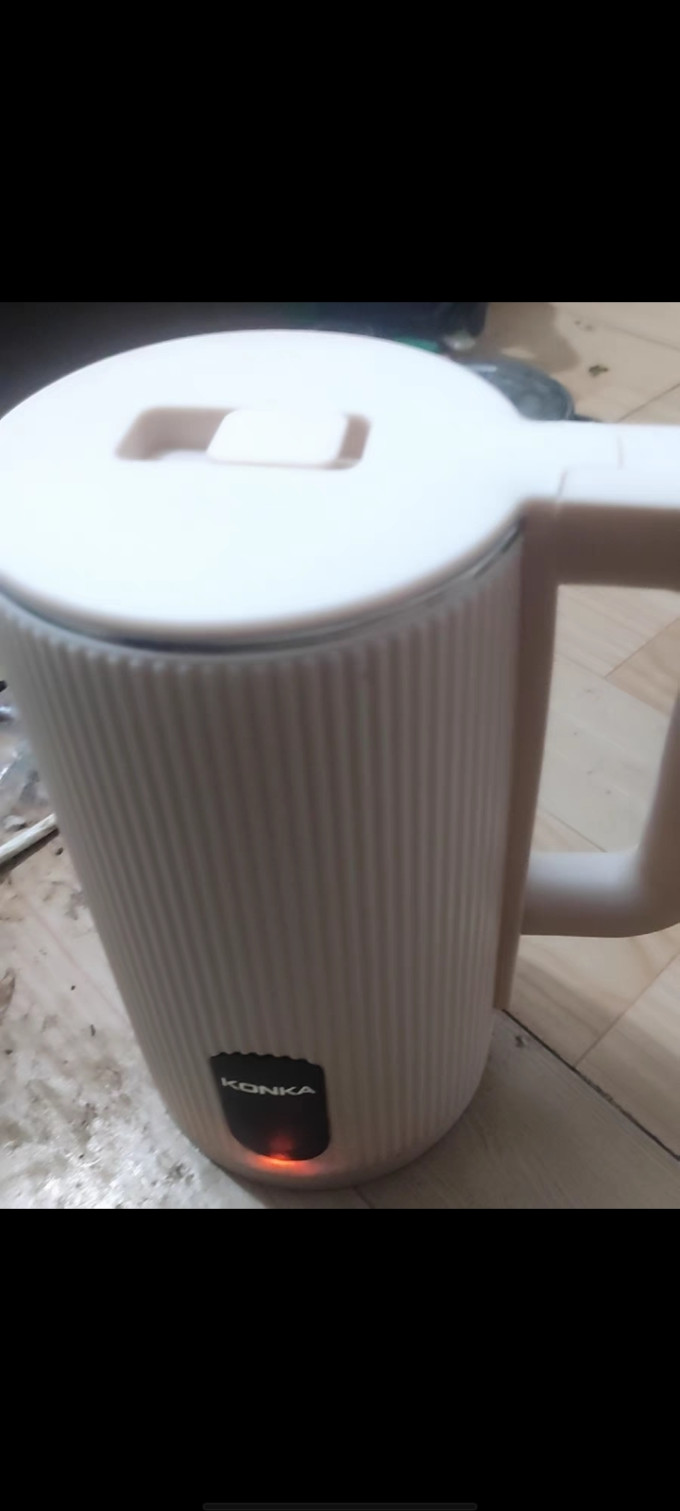 电水壶
