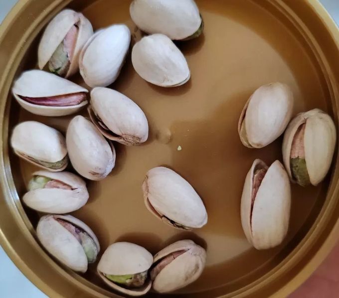 三只松鼠腰果