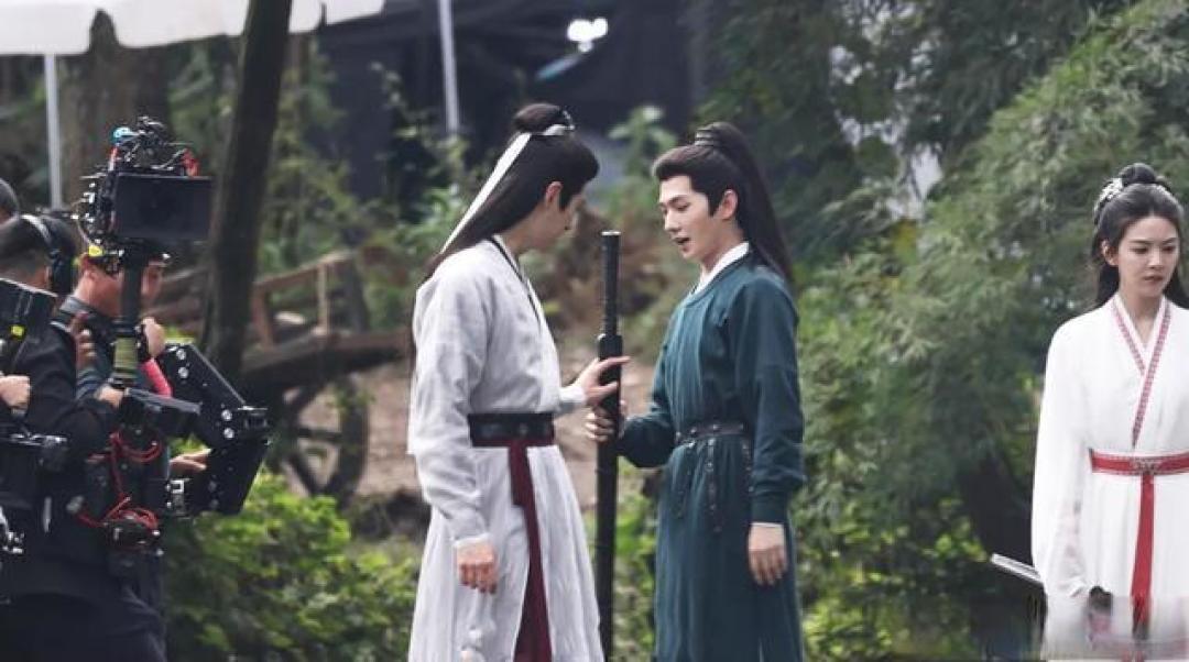 杨洋章若楠主演《雨霖铃》：正午阳光首部古装武侠剧颜值与实力兼备