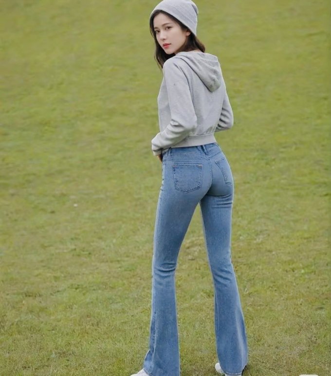 李女士牛仔裤