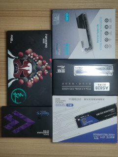 刚给家里电脑加的一个大容量的ssd