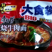 康师傅大食袋红烧牛肉面，五连包满足大胃口