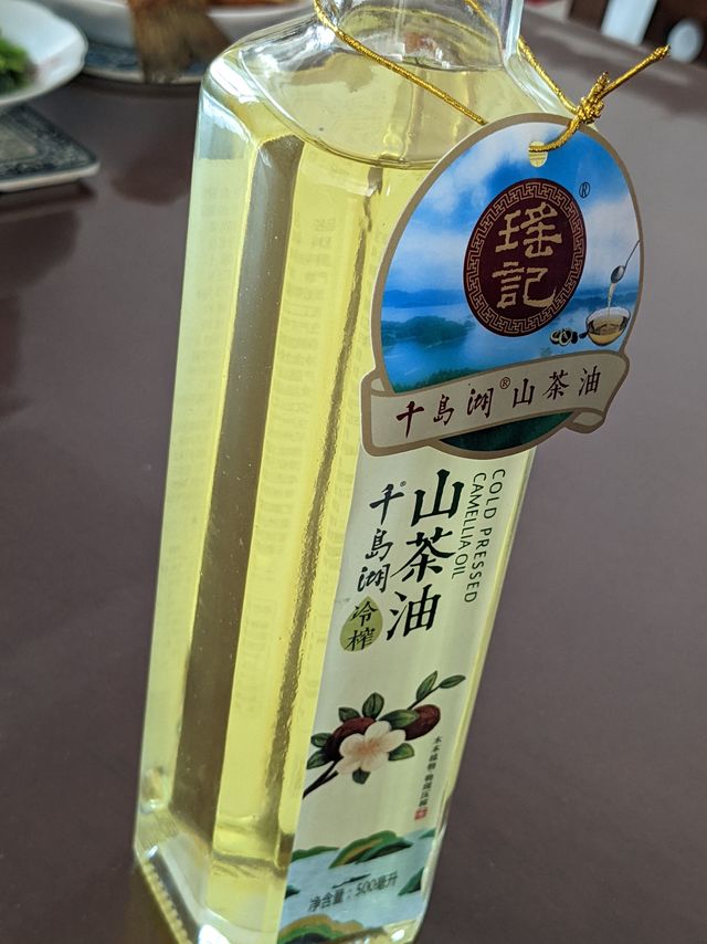 山茶油会比大豆油更好吗？