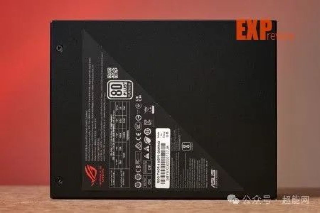 ROG THOR雷神III 1200W电源图赏:利用设计巧思让外观高级感再进一步