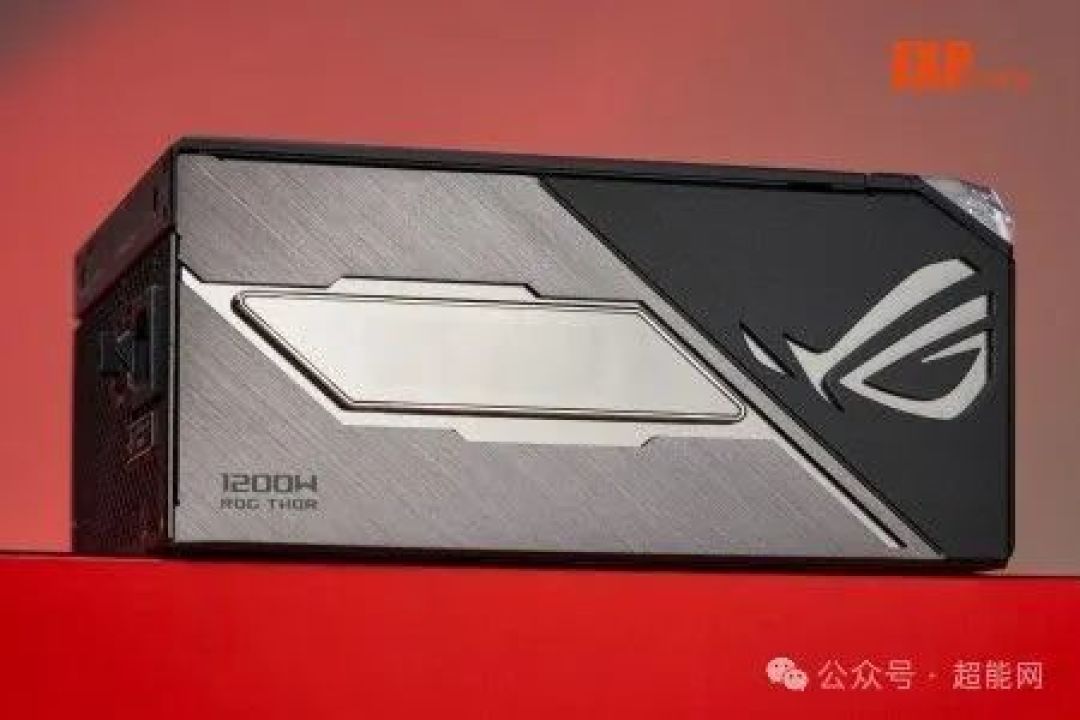 ROG THOR雷神III 1200W电源图赏:利用设计巧思让外观高级感再进一步