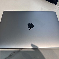 时隔7年，当初1万多入手的这台MacBook PRO 13依旧是我的主力机！