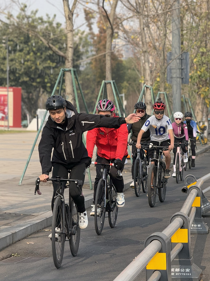 捷安特公路车