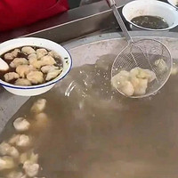 高邮寻味之旅：水上漂馄饨与街头美食的独特魅力