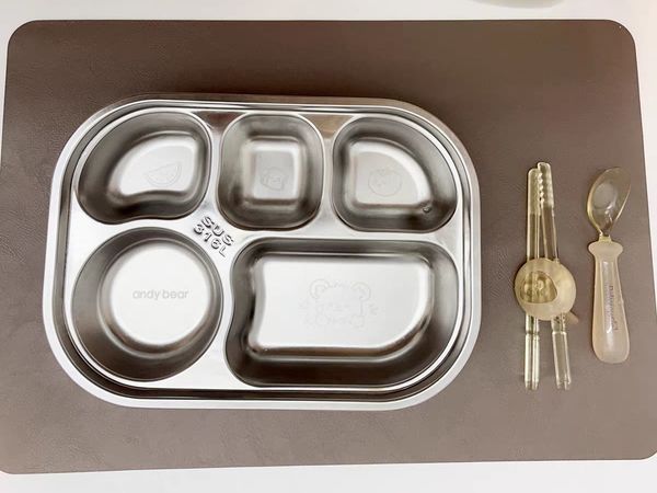 定量分格，均衡营养不串味