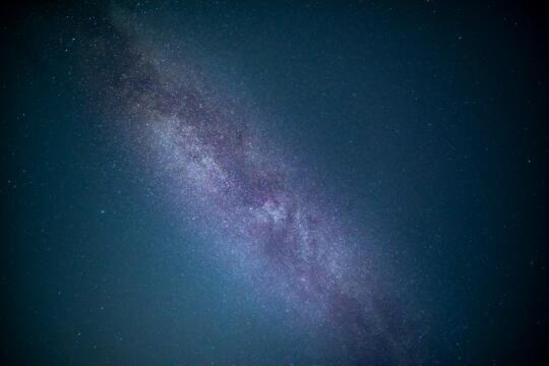 精选内容集|夜空中的银河如何捕捉星空摄影技巧分享