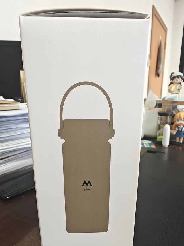 奶咖色的保温杯才是我的最爱