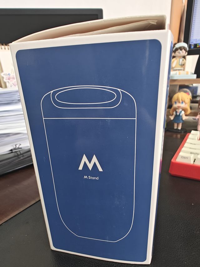 满满英伦风格保温杯，适合离不开咖啡的打工人