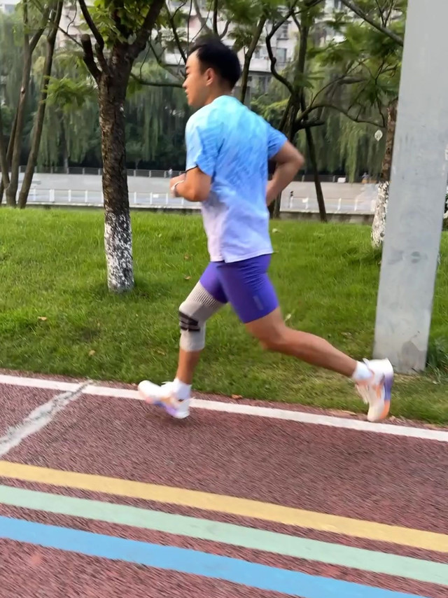 跑步如何保护膝盖，分享个人的三个经验！
