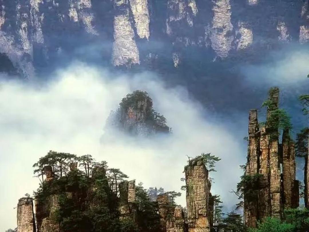 韩国游客蜂拥张家界：“这才是大国风景”